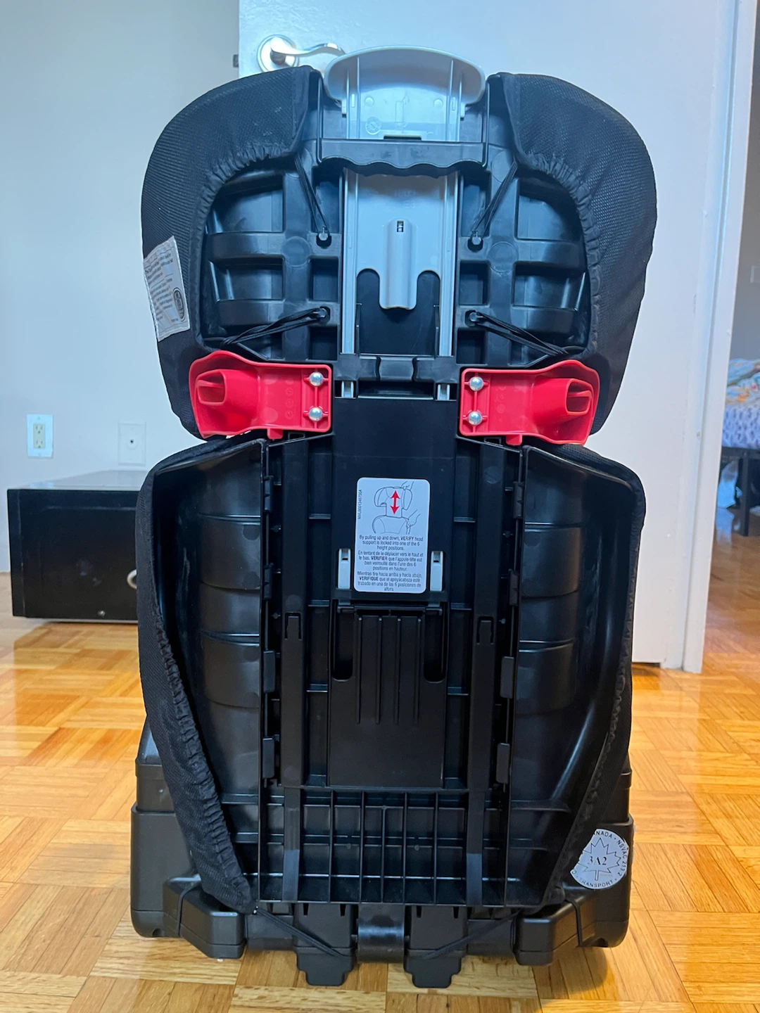 Graco Booster Car Seat - photo 2