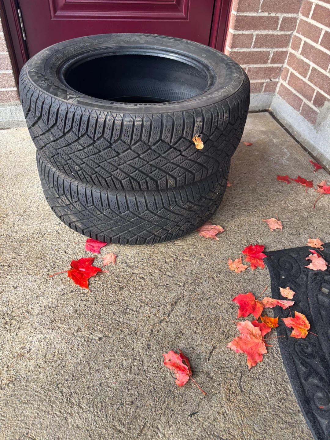 2 Continental VikingContact 7 Winter Tires – 215/60R16 - photo 4