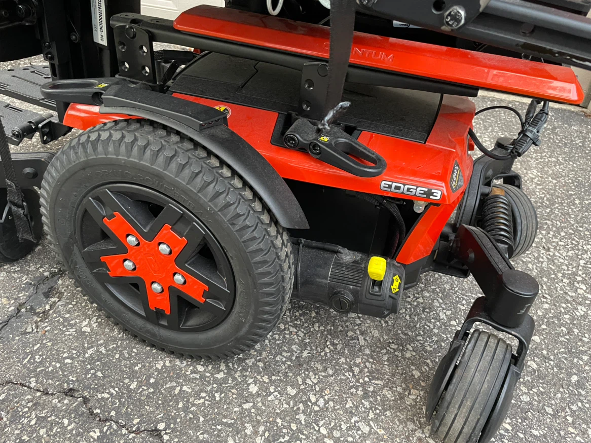 Quantum wheelchair/ scooter (not working) - photo 4