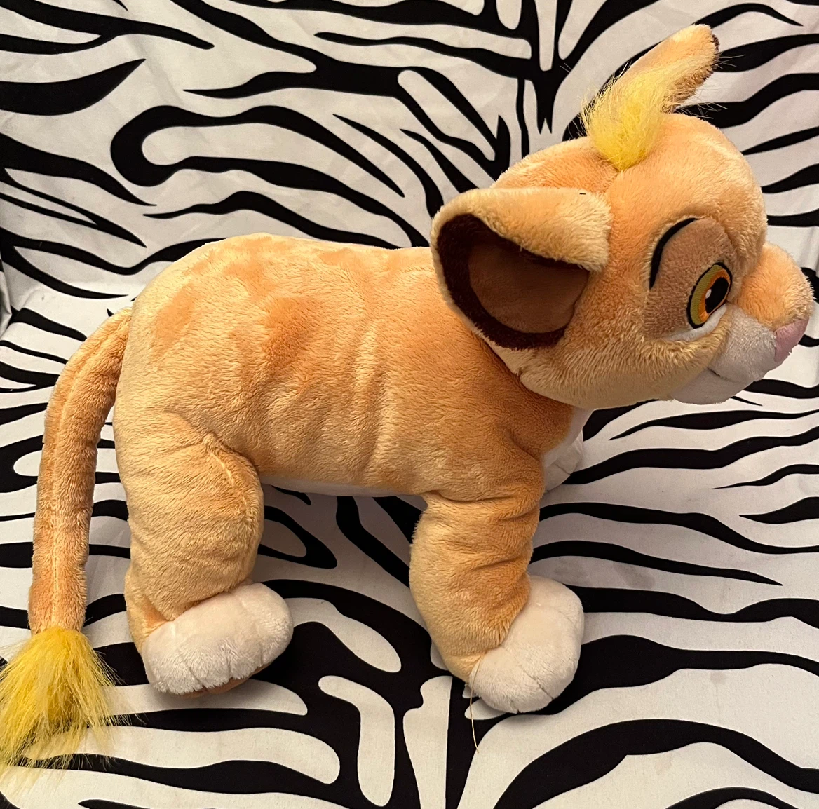 🌻 Disney Store The Lion King Young Simba plush toy🌻 - photo 3