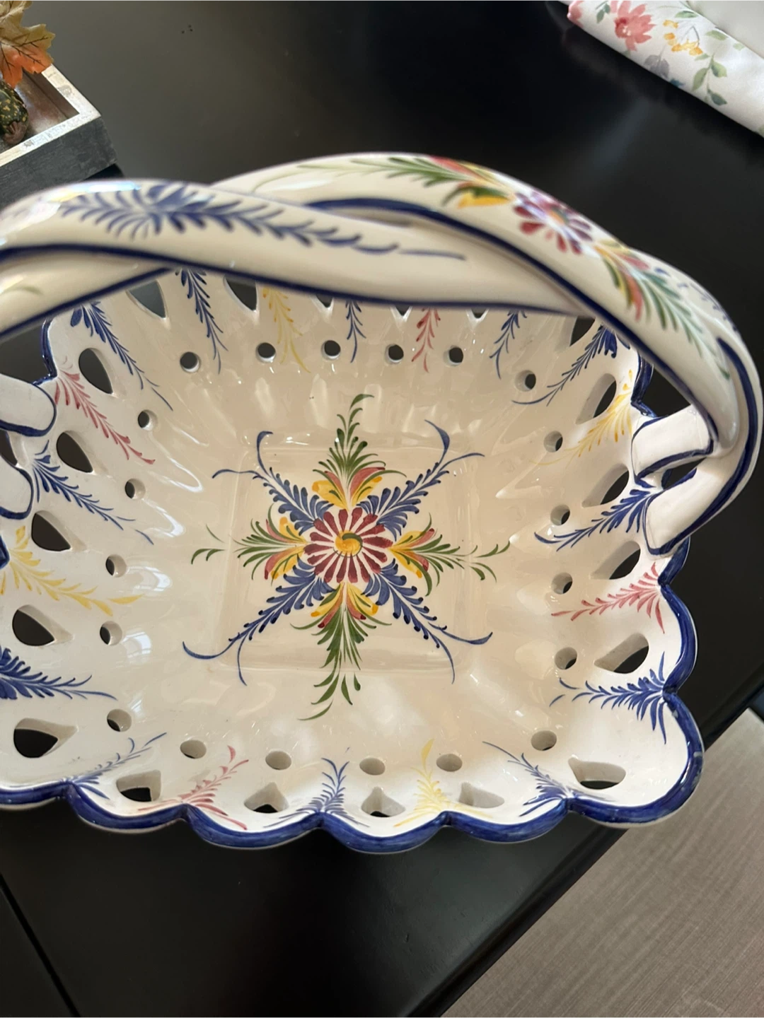 Hand-painted Portuguese Ceramic Basket - photo 2