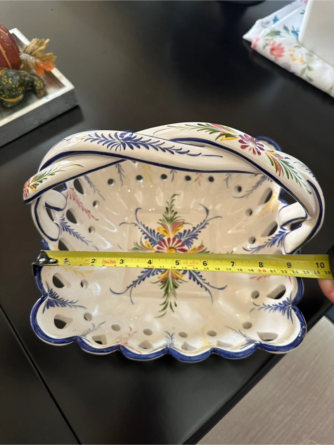 Hand-painted Portuguese Ceramic Basket - photo 3