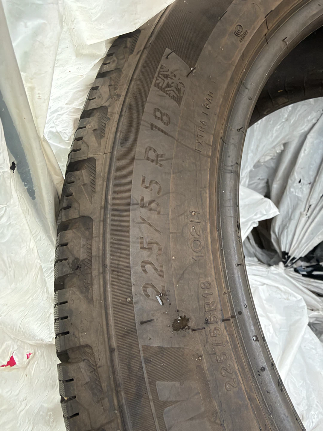 Michelin X-Ice Snow Tire 225/55R18