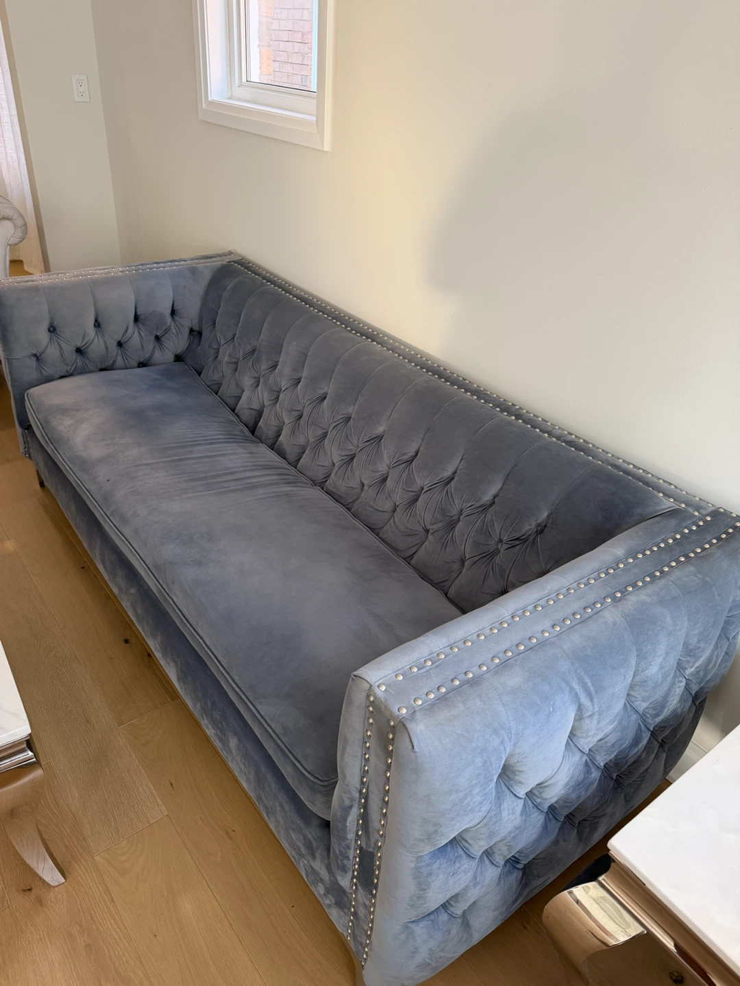 Grey Velvet Chesterfield Sofa - photo 3