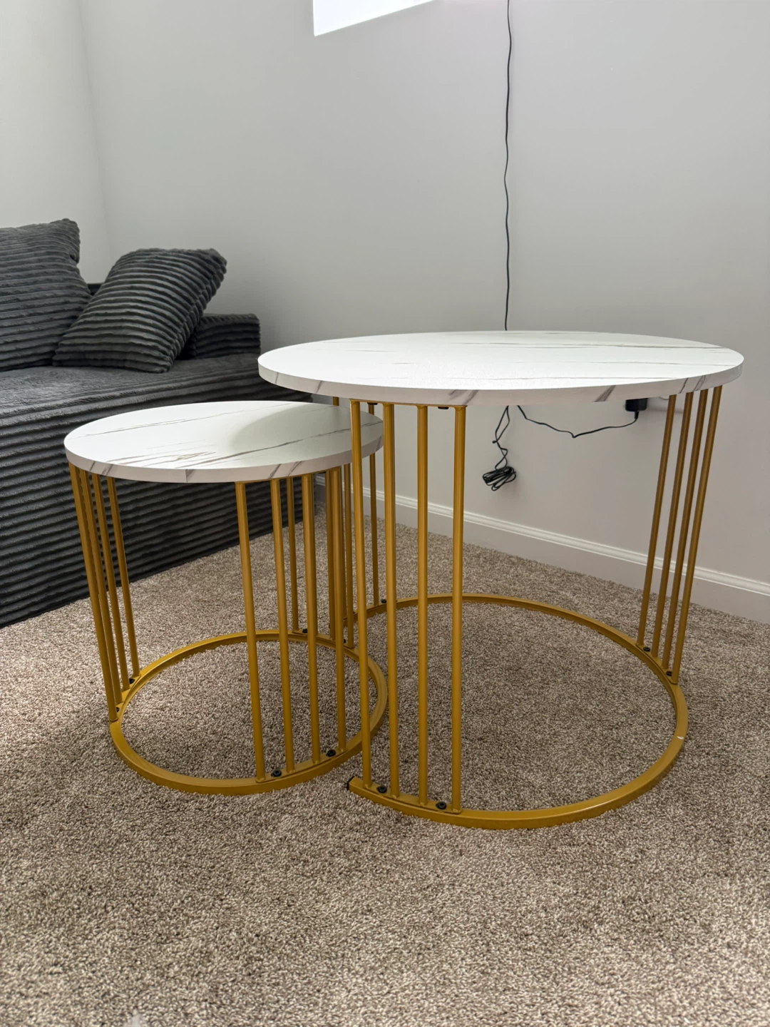 Set of 2 Gold and White Marble Nesting Tables - photo 3