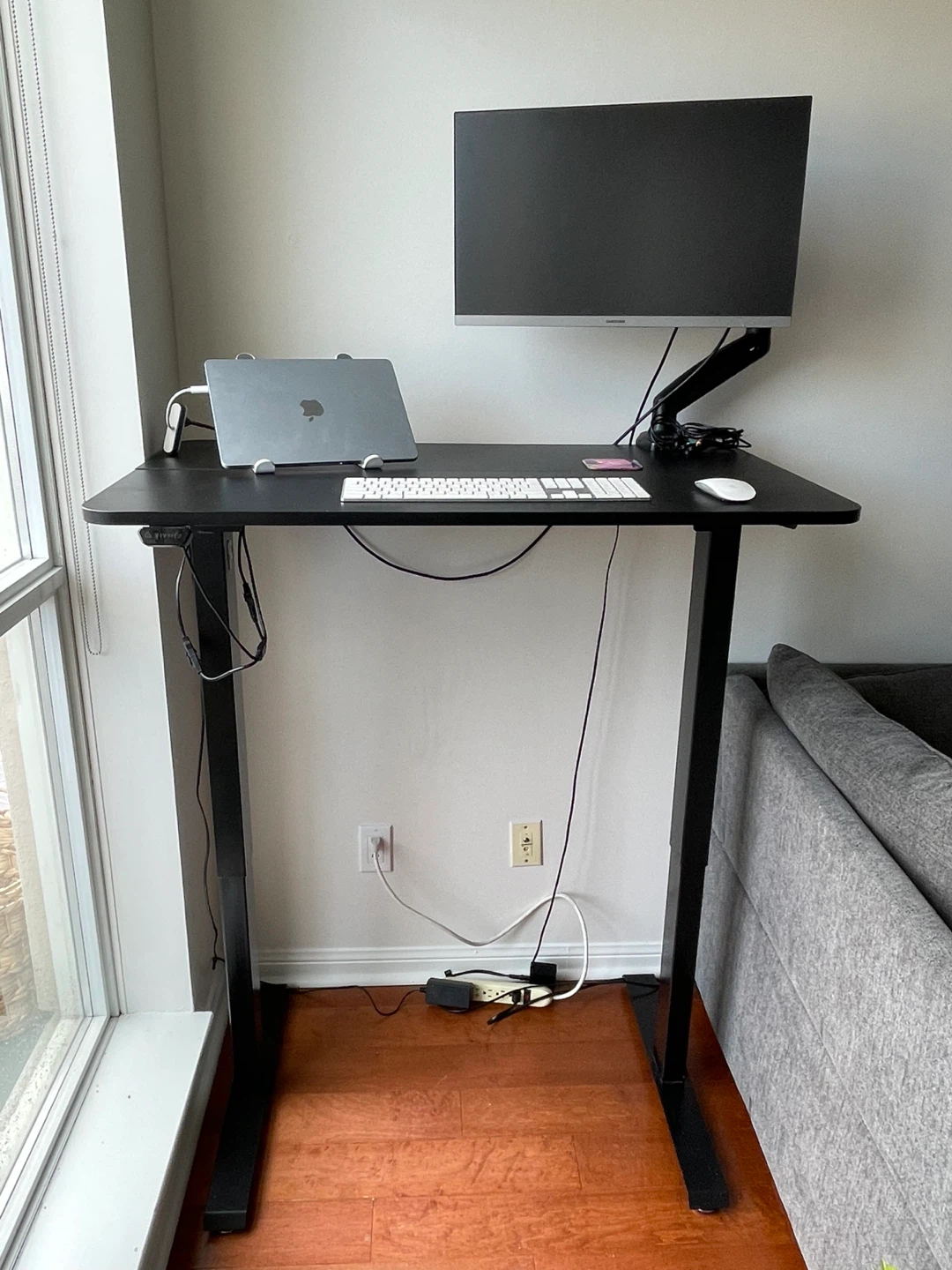 VIVO Electronic Standing Desk