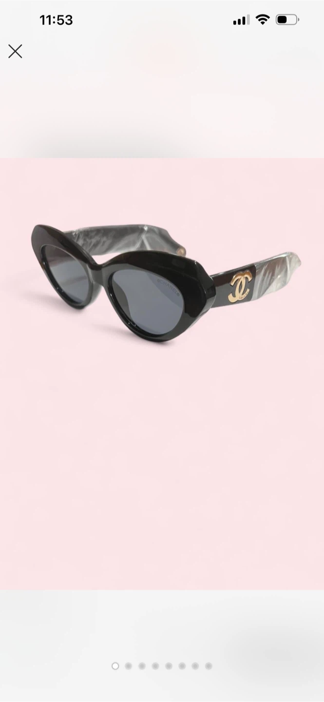 CHANEL Black Cat Eye Sunglasses, v nice quality