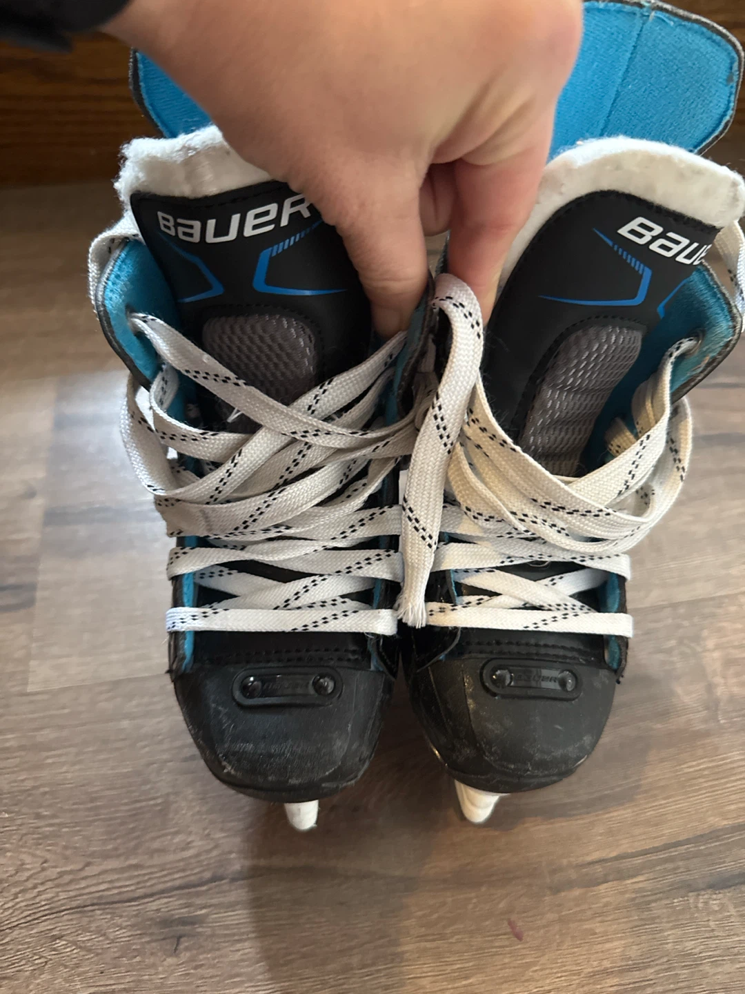 Bauer XLP Ice Skates size 9 - photo 2