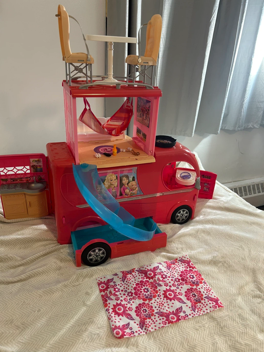 Barbie DreamCamper Playset