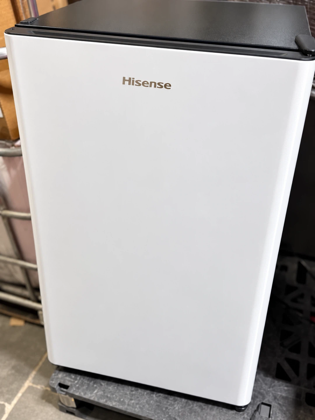 Hisense 3.3 cu. ft. Compact Refrigerator – Open Box - photo 4