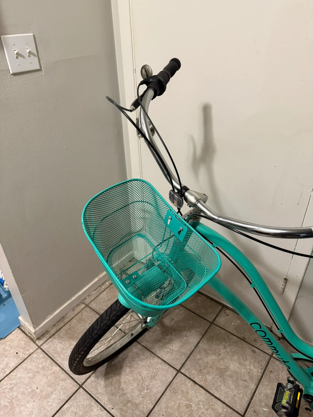 Hyper Commute Teal Bicycle - photo 4