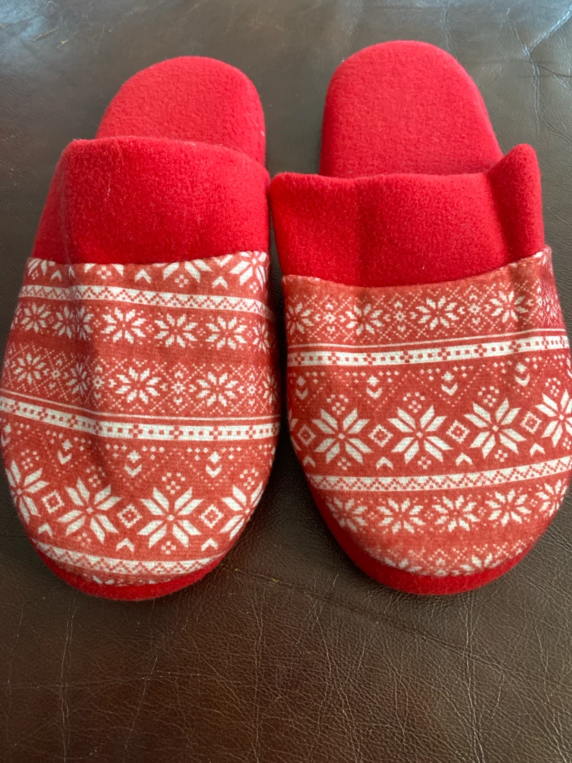 Ladies slippers