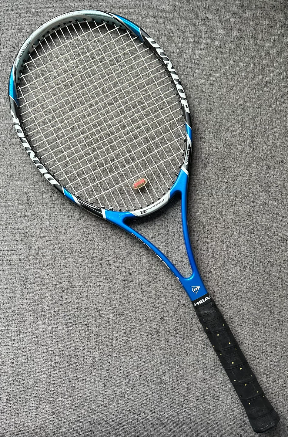 Tennis racket