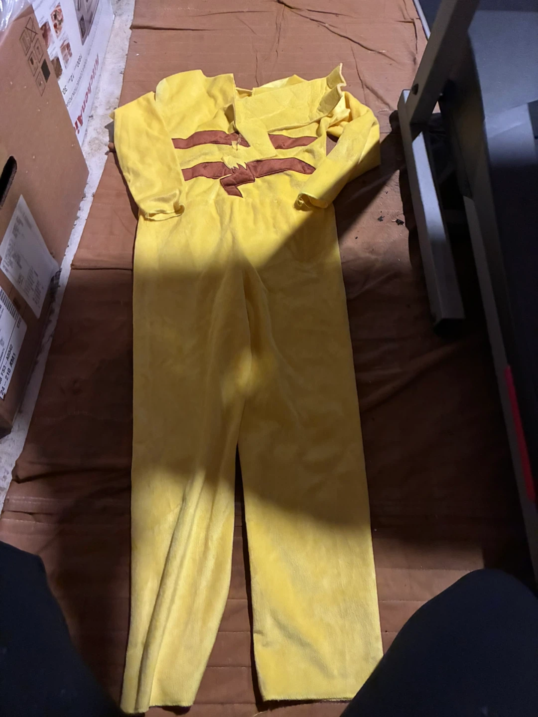 Pikachu Onesie Costume - photo 2