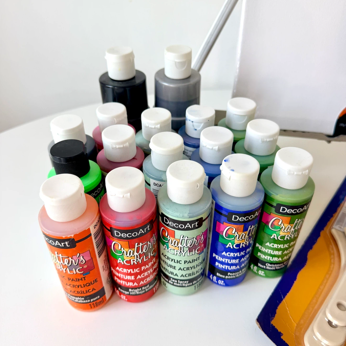 Artist’s Painting Supplies Lot - photo 4