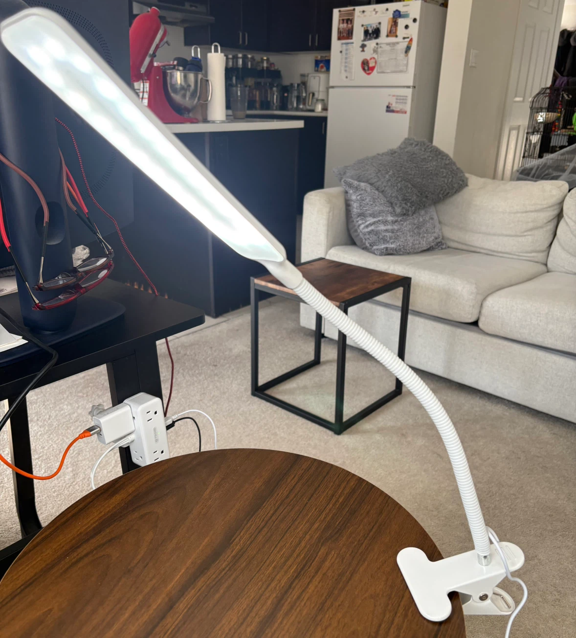 White USB LED Clip-On Desk Lamp - photo 3