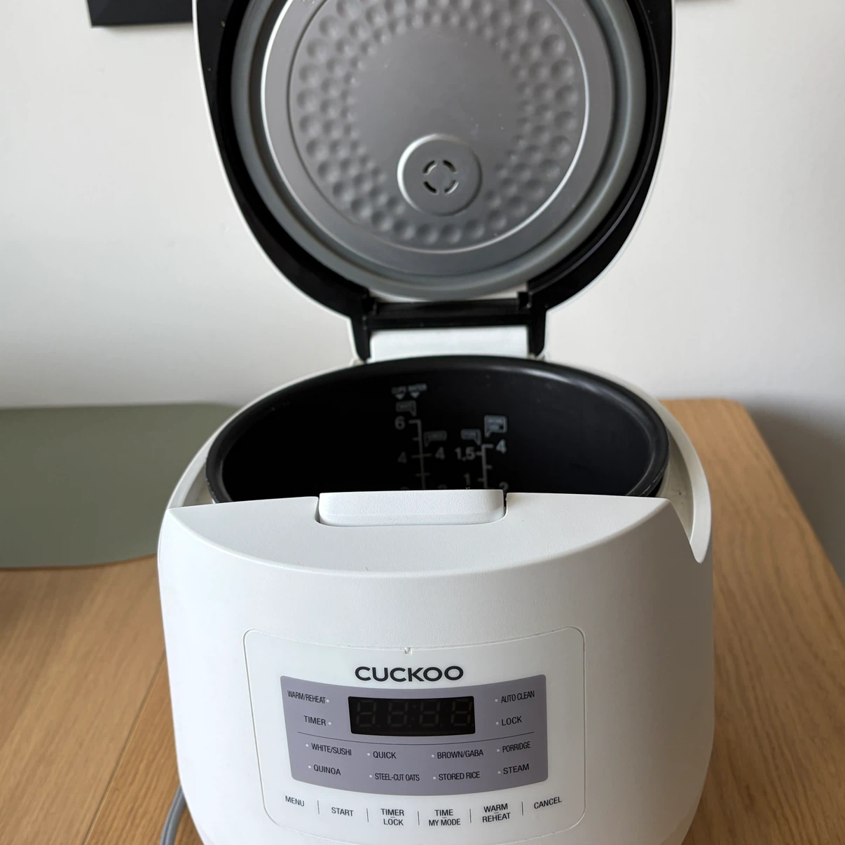 Cuckoo Rice Cooker/Warmer (CR-0641F) - photo 3