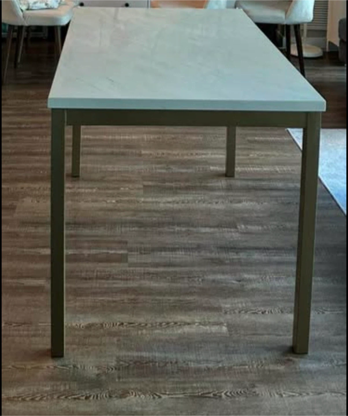 Modern White Marble-Look Dining Table –Excellent Condition