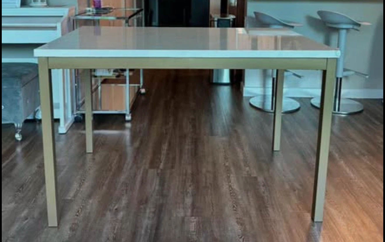 Modern White Marble-Look Dining Table –Excellent Condition - photo 2
