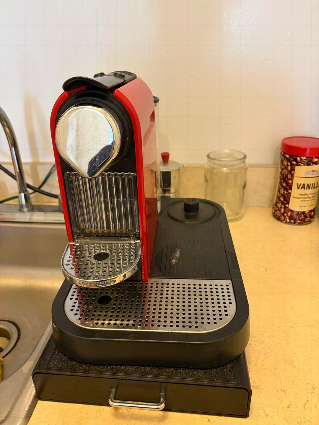 Nespresso Citiz Espresso Machine Red