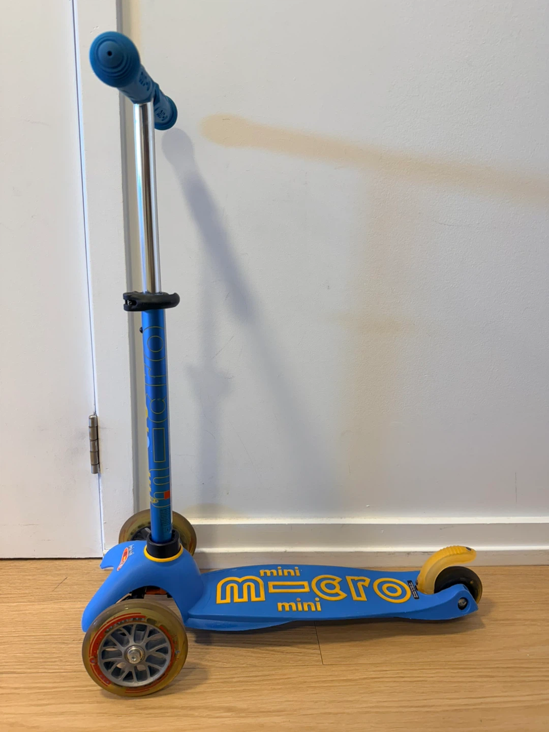 Mini Micro Kick Scooter 2 - Blue + Yellow & Light Blue