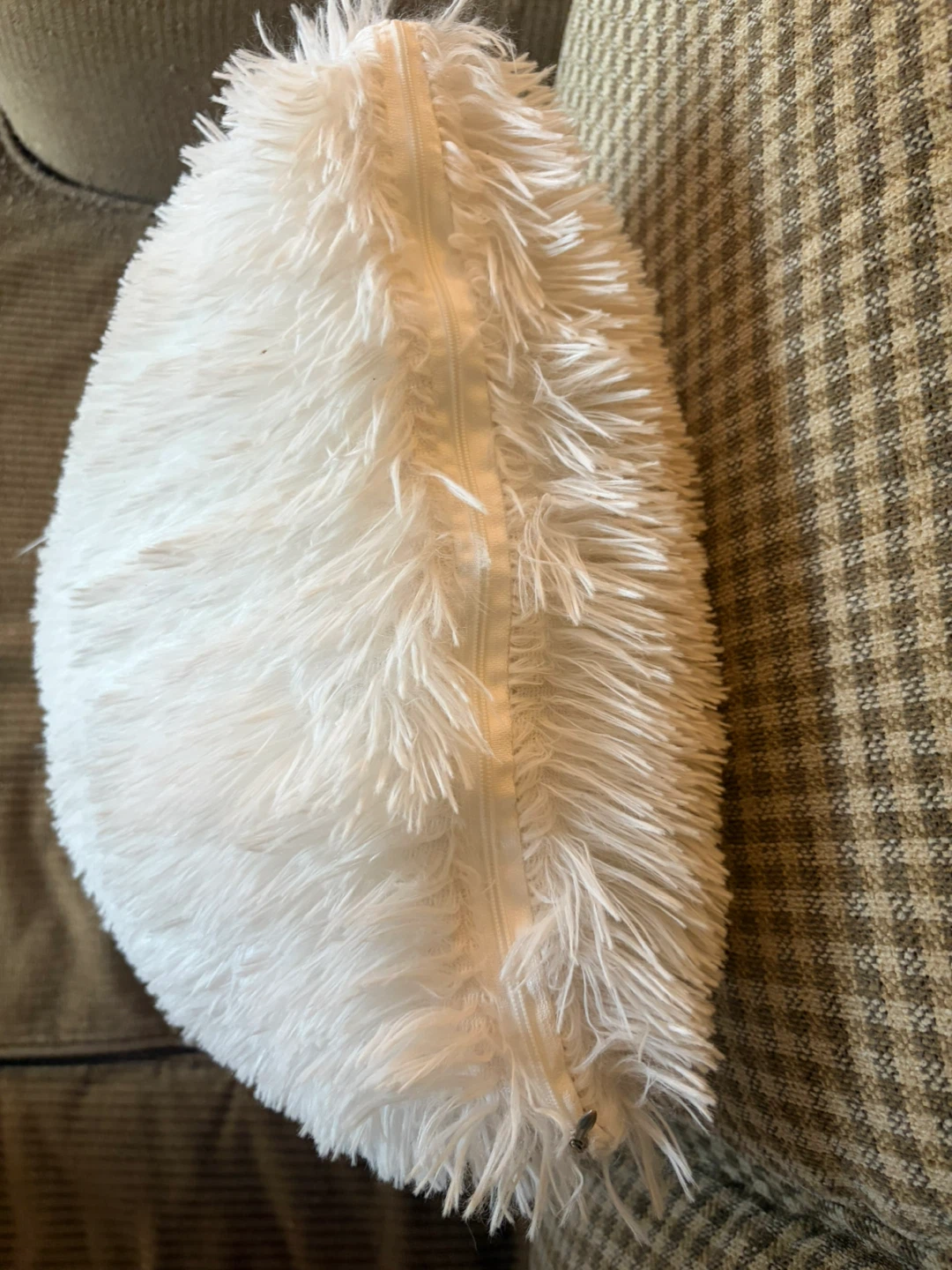 White Shaggy Throw Pillow - photo 3