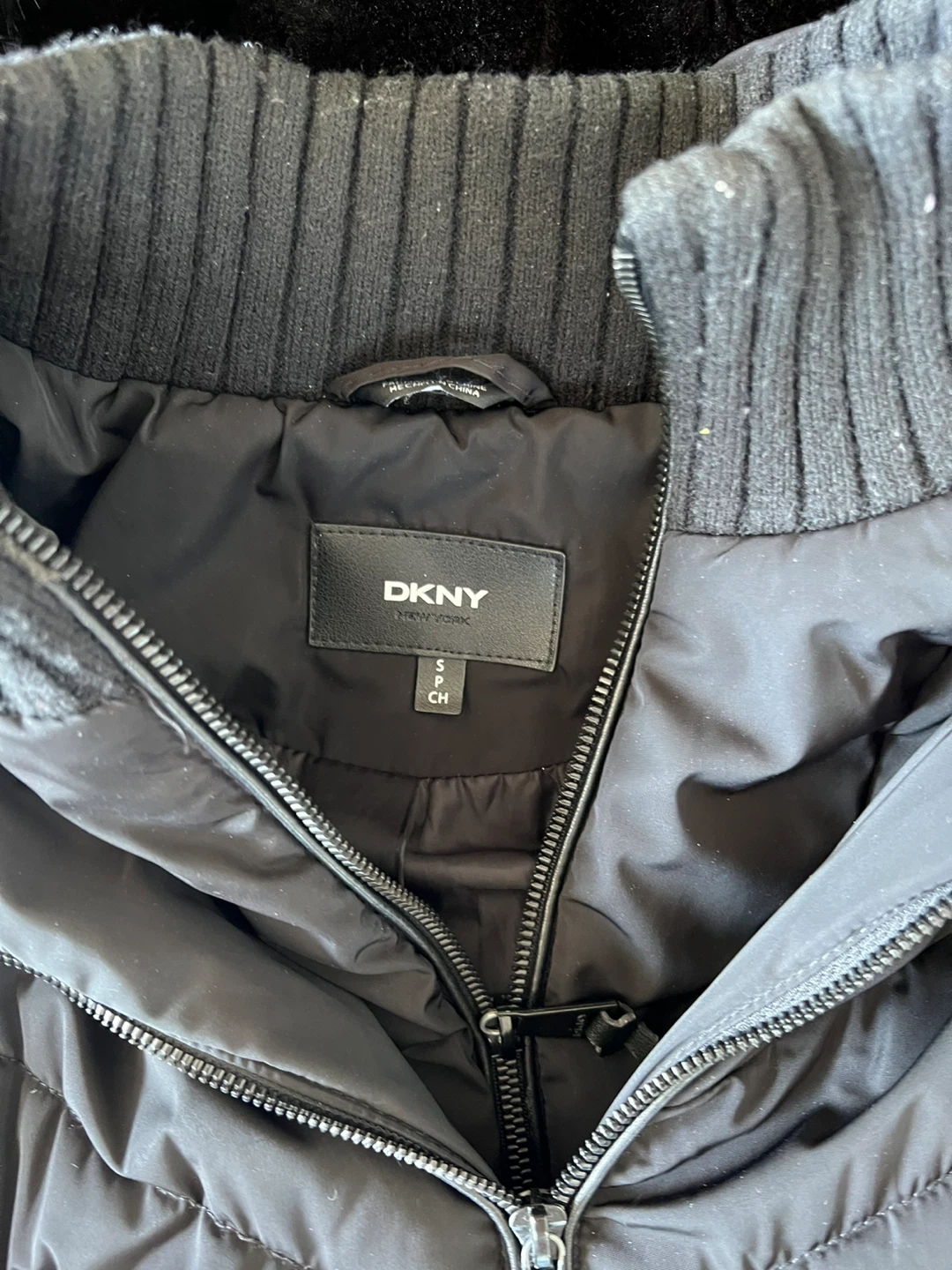 DKNY Puffer Jacket Black - photo 4