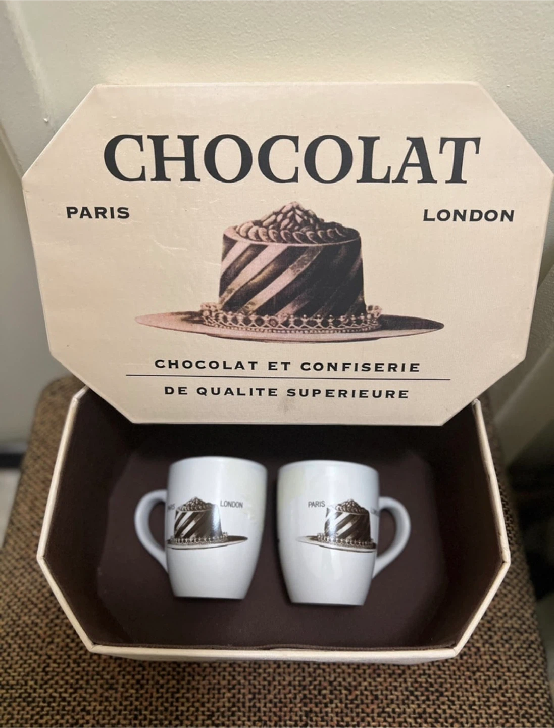 Chocolat Paris London Mug Set