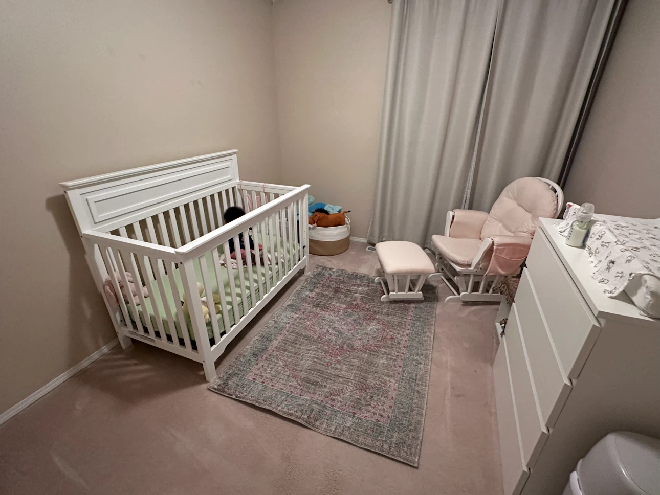 DaVinci Autumn 4 in 1 crib - photo 2