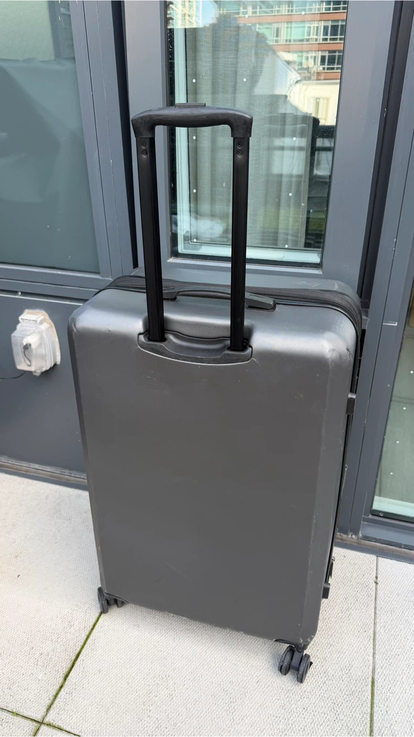 Large Hardside Expandable 8-Wheel Luggage - photo 3