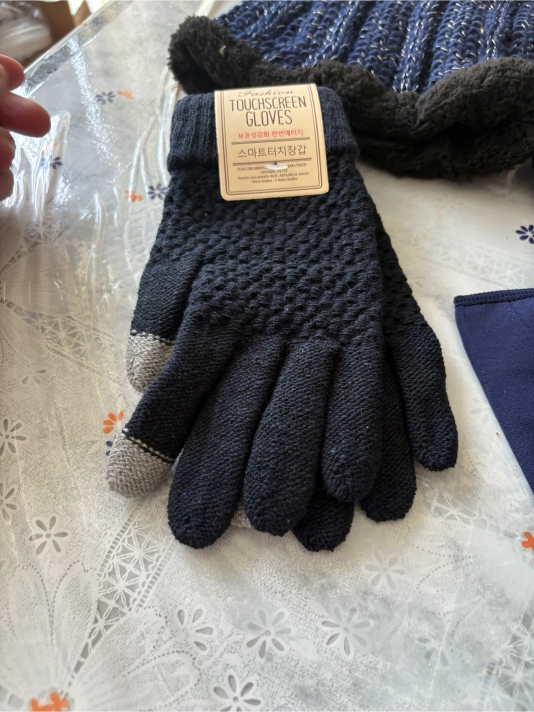 New 5-Piece Women's Winter Accessories Set – Navy Blue - photo 5