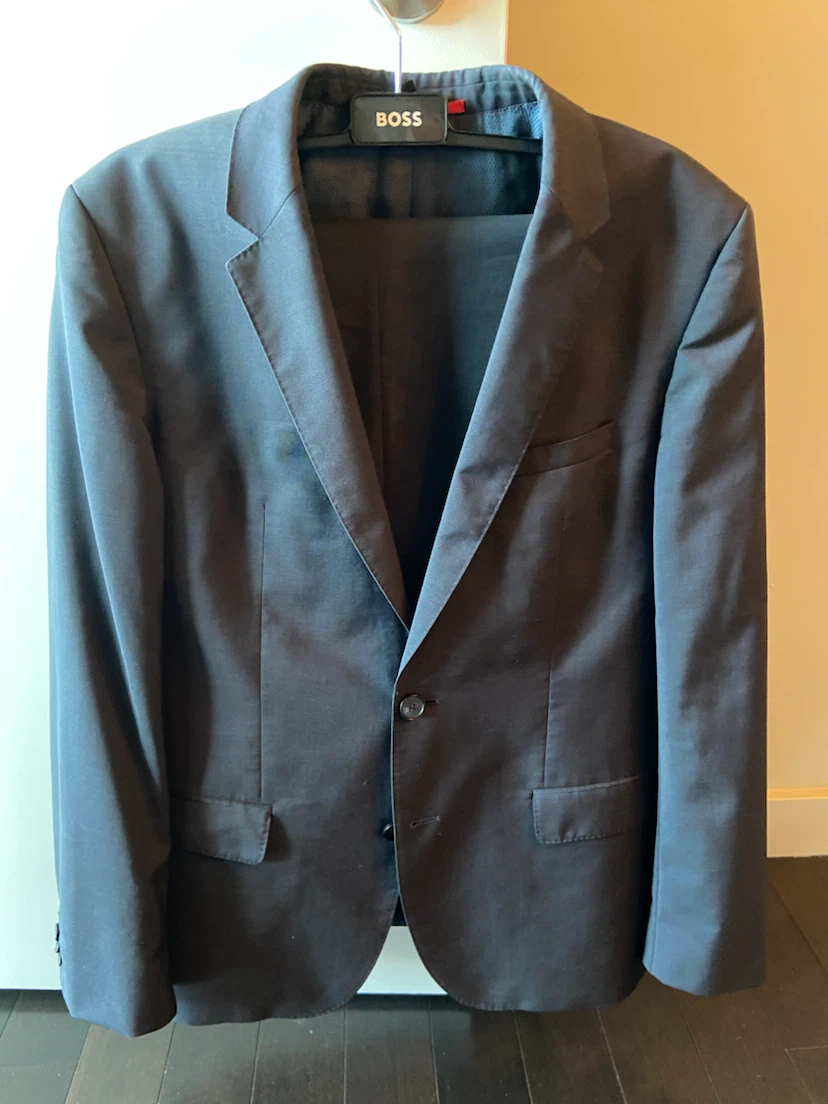 Hugo Mens Suit Size 40R
