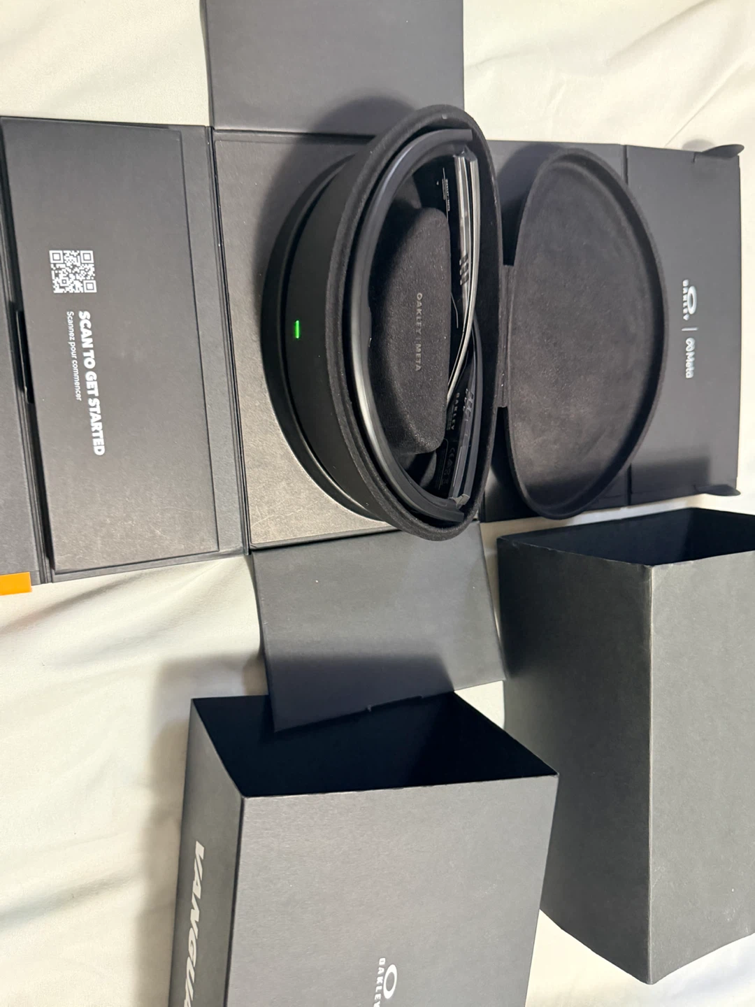 Oakley Meta Smart Glasses - photo 5