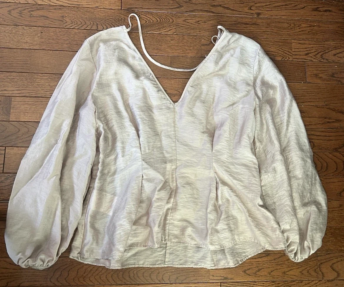 Club Monaco Beige Blouse - photo 2