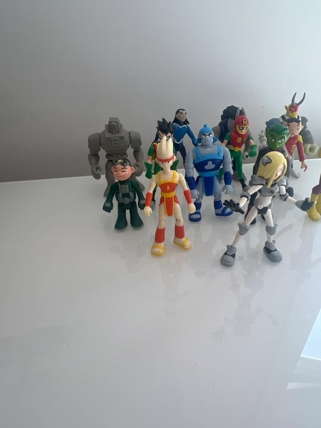 Bandai Teen Titans 3.5-inch action figures - photo 2