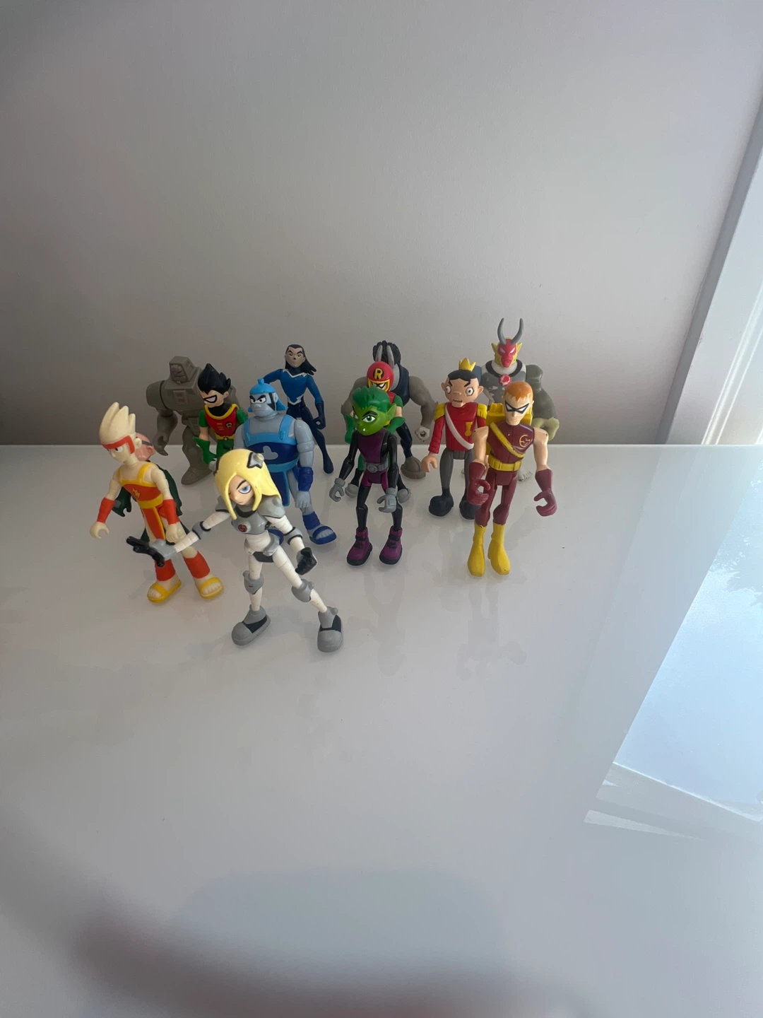 Bandai Teen Titans 3.5-inch action figures - photo 3