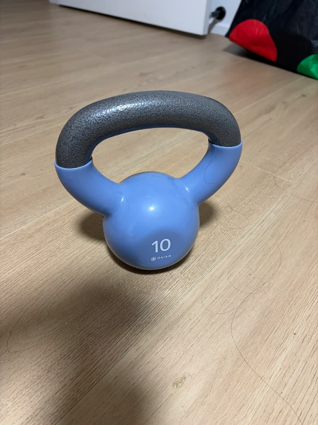 Gaiam 10lb Kettlebell