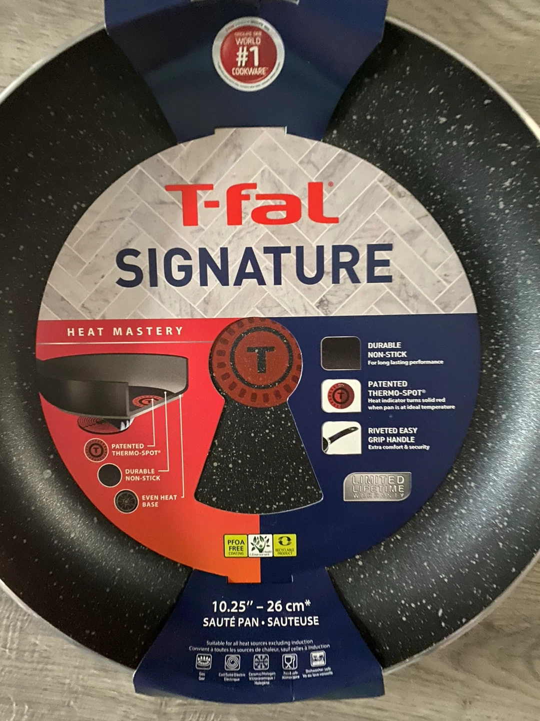 T-fal Signature 26 cm Sauté Pan - photo 2