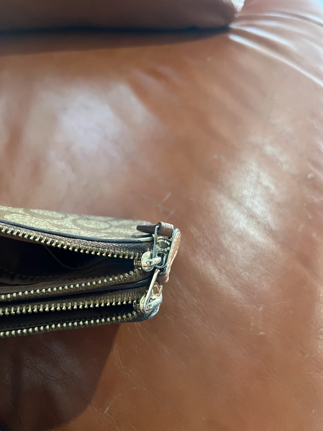Coach Signature Canvas Wristlet - photo 3