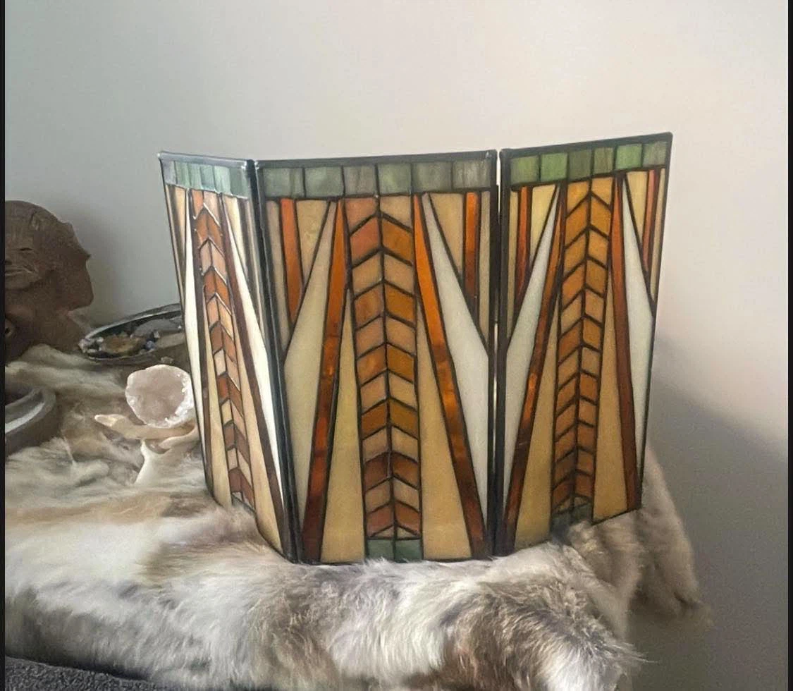 Tiffany style stained glass decor