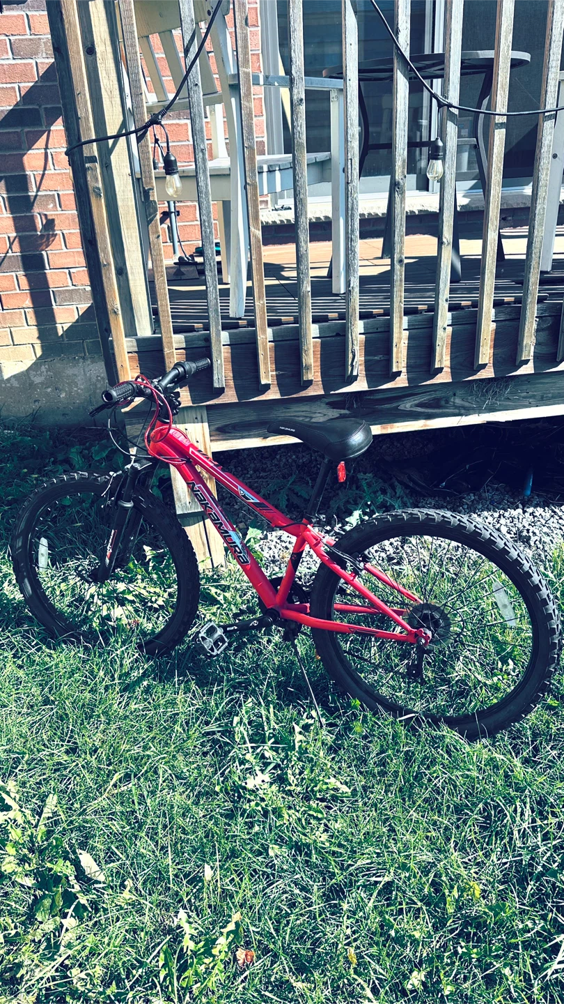 Nakamura Red Mountain Bike - photo 3