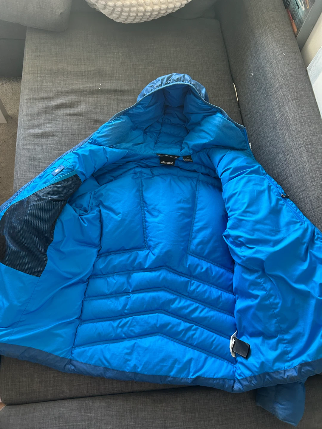 Marmot 700 Fill Down Hooded Jacket - photo 2