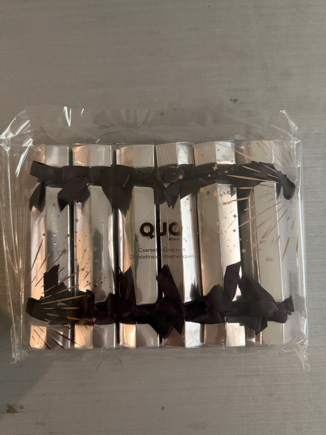 Quo Beauty Cosmetic Crackers