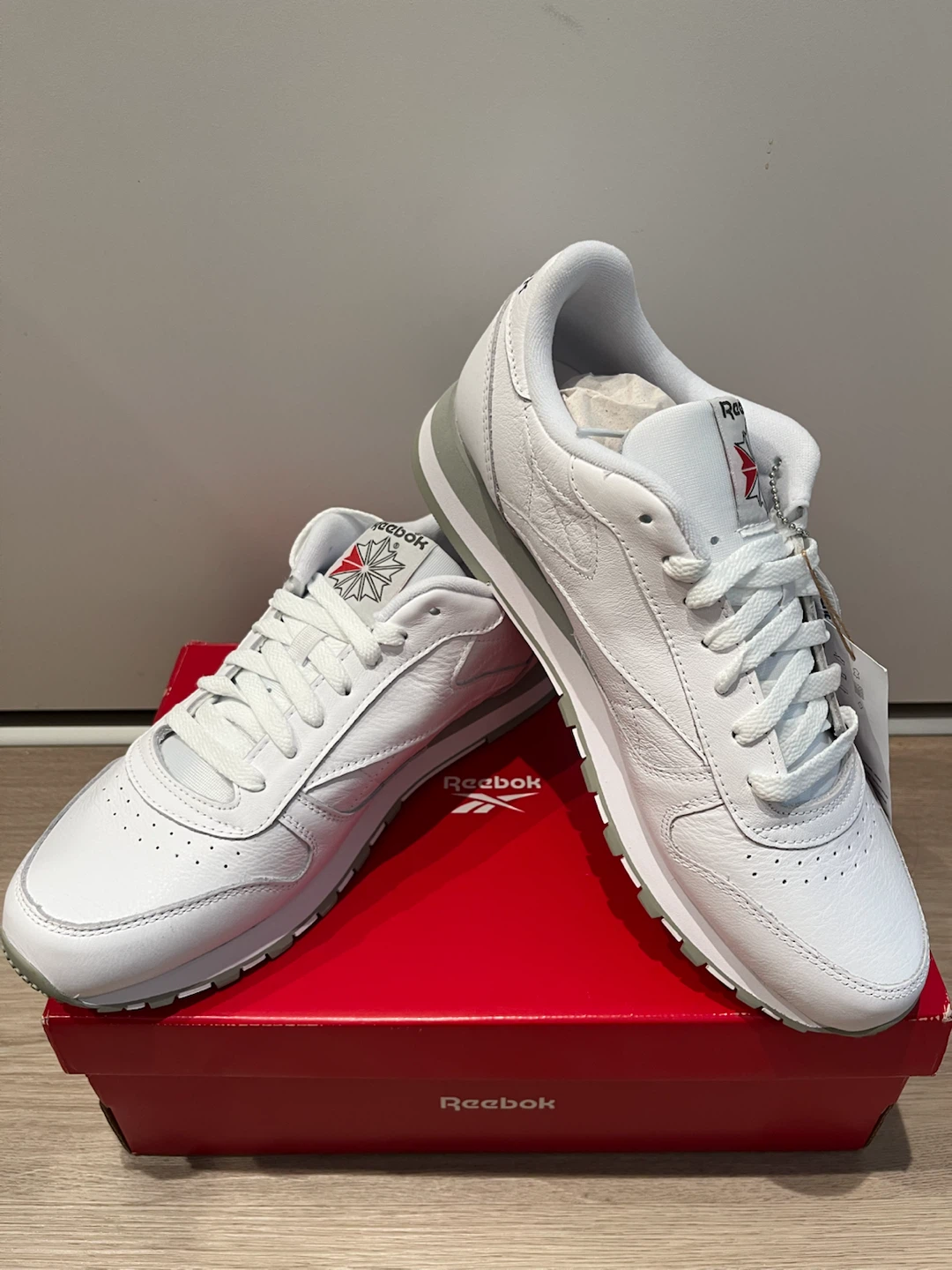 New Reebok Classic Leather Sneakers - photo 2