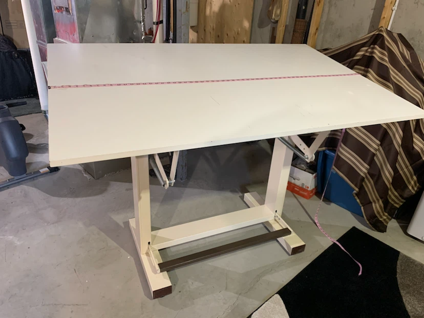 Adjustable Drafting Table