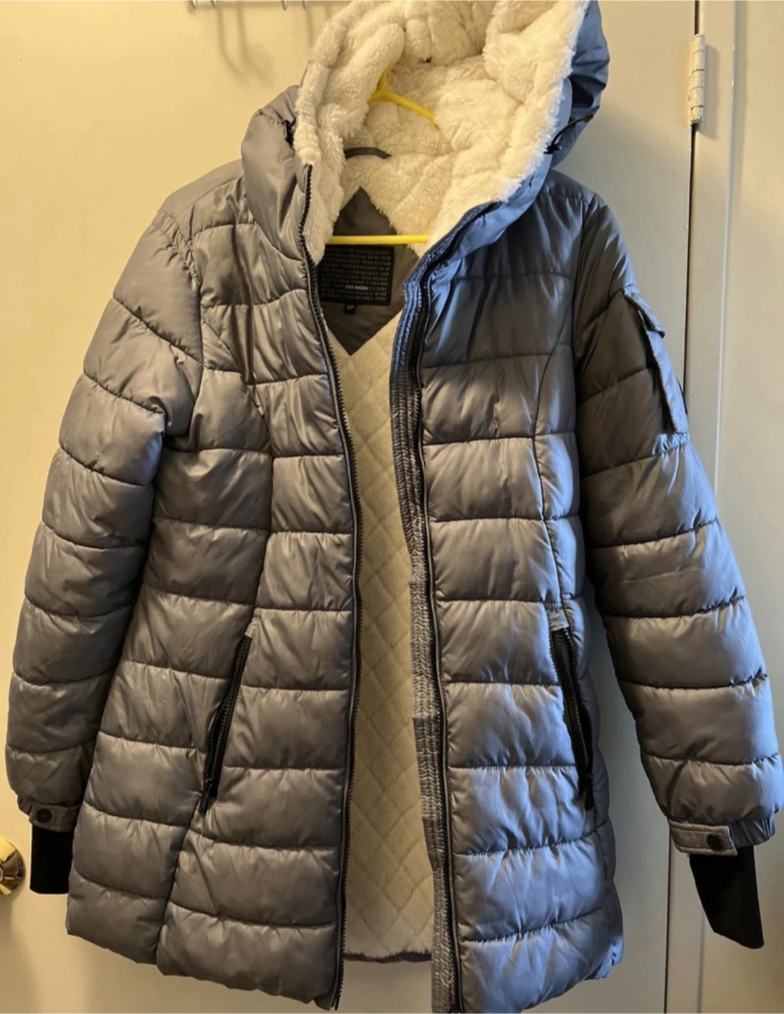 Assorted Winter Coats and Jackets - photo 3