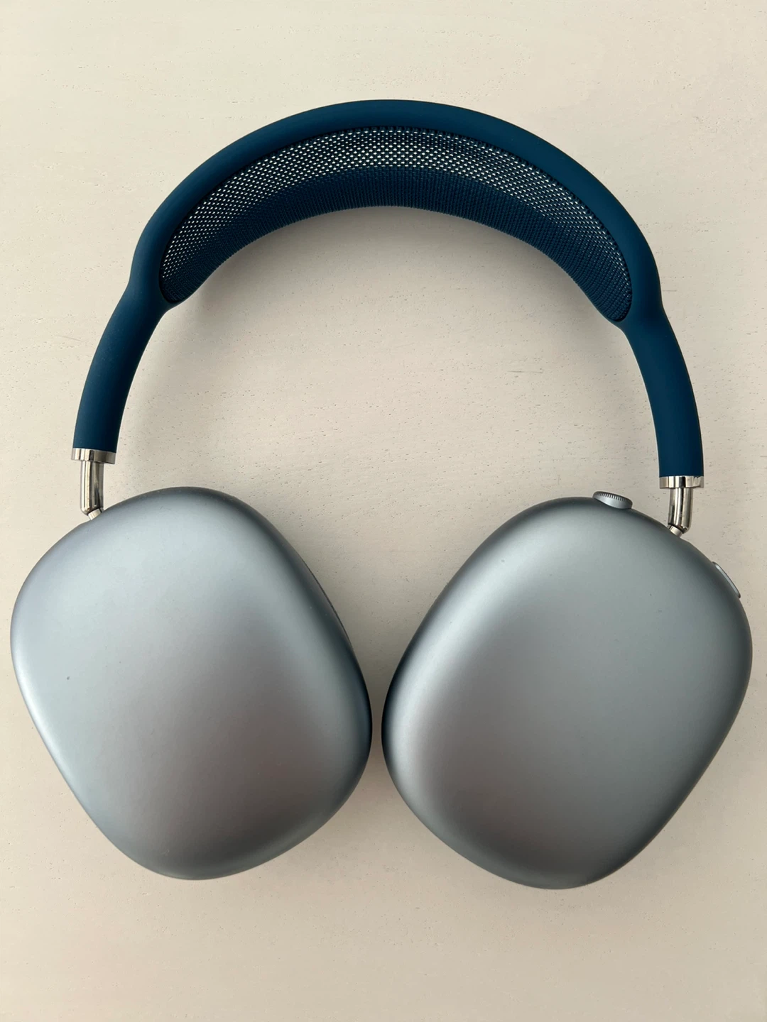 Apple AirPods Max Headphones