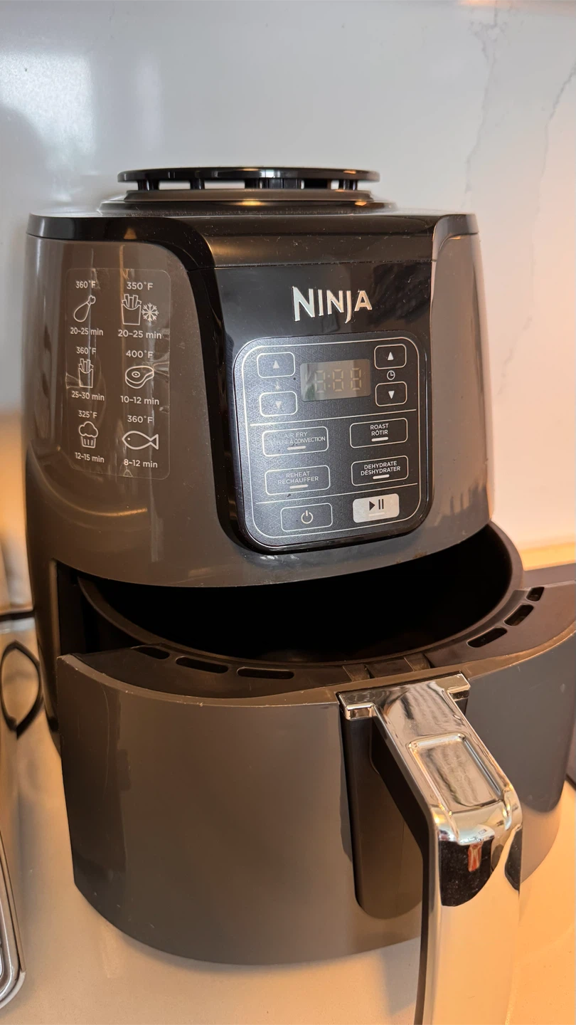 Ninja Air Fryer - photo 3