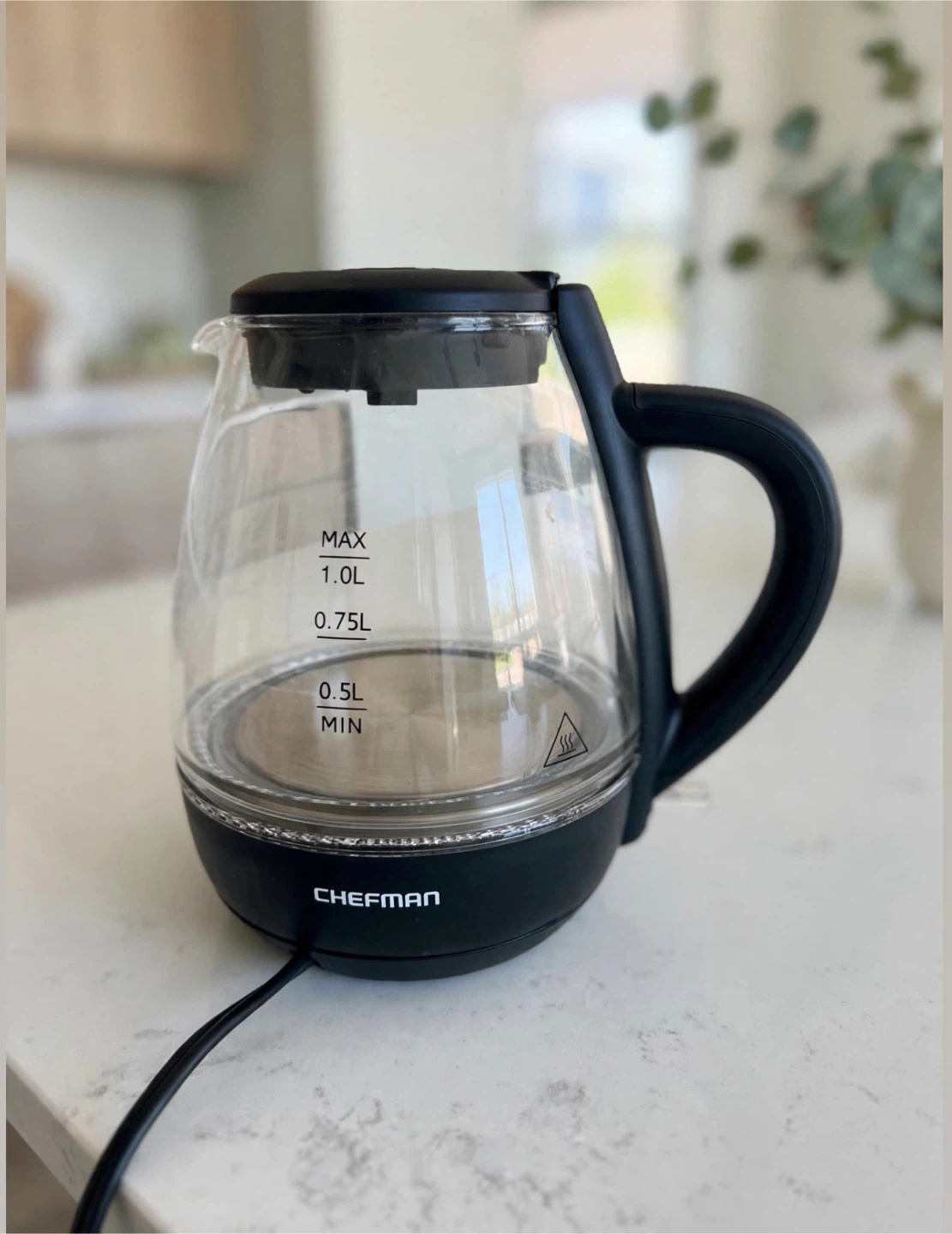 Chefman 1.0L Electric Glass Kettle