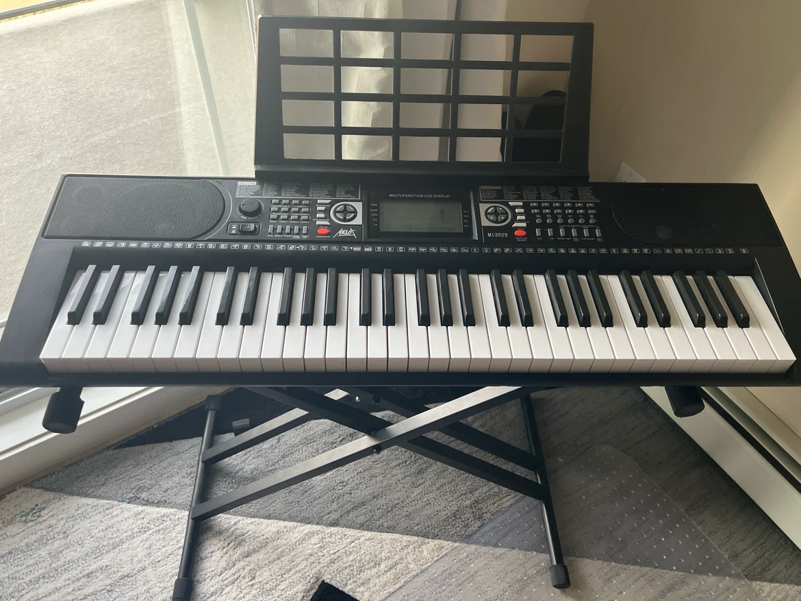 Aklot MI3529 + Sheet music stand and keyboard stand included